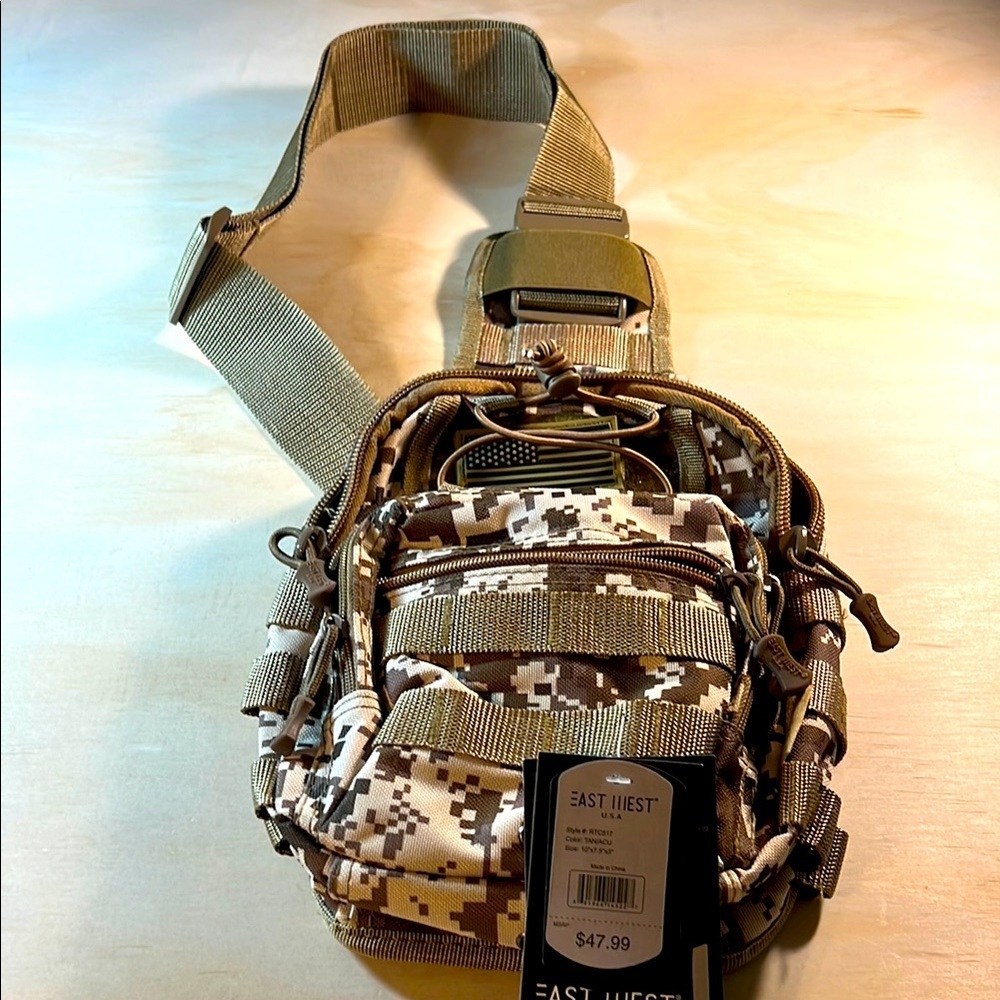 NWT Camouflage Crossbody Bag East West USA
